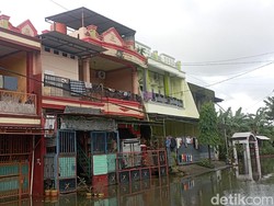 Cerita Warga Antang Ogah Mengungsi Meski Rumah Sudah 5 Hari Direndam Banjir