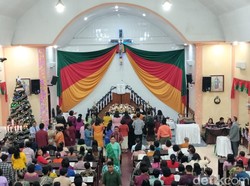 Berlangsung Khusyuk, Ini Makna Perjamuan Kudus saat Malam Natal