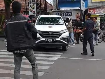 Tabrak Lari Brutal di Siliwangi Bogor, 2 Luka Parah