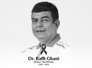 Bakti Dokter Tim Persib Raffi Ghani hingga Akhir Hayatnya Bakti Dokter Tim Persib Raffi Ghani hingga Akhir Hayatnya