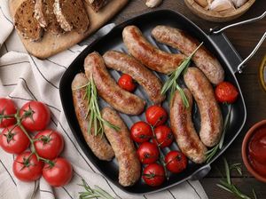 Tips Panggang Sosis Agar Tetap Juicy Gurih Untuk Sajian Natal Tips Panggang Sosis Agar Tetap Juicy Gurih Untuk Sajian Natal