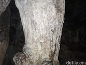 Ada Batu Jodoh di Pangandaran, Mitosnya Bisa Enteng Jodoh Kalau Menyentuhnya Ada Batu Jodoh di Pangandaran, Mitosnya Bisa Enteng Jodoh Kalau Menyentuhnya