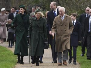 Foto: Momen Langka Putri Kate dan Ratu Camilla Bergaya Matching saat Natal Foto: Momen Langka Putri Kate dan Ratu Camilla Bergaya Matching saat Natal