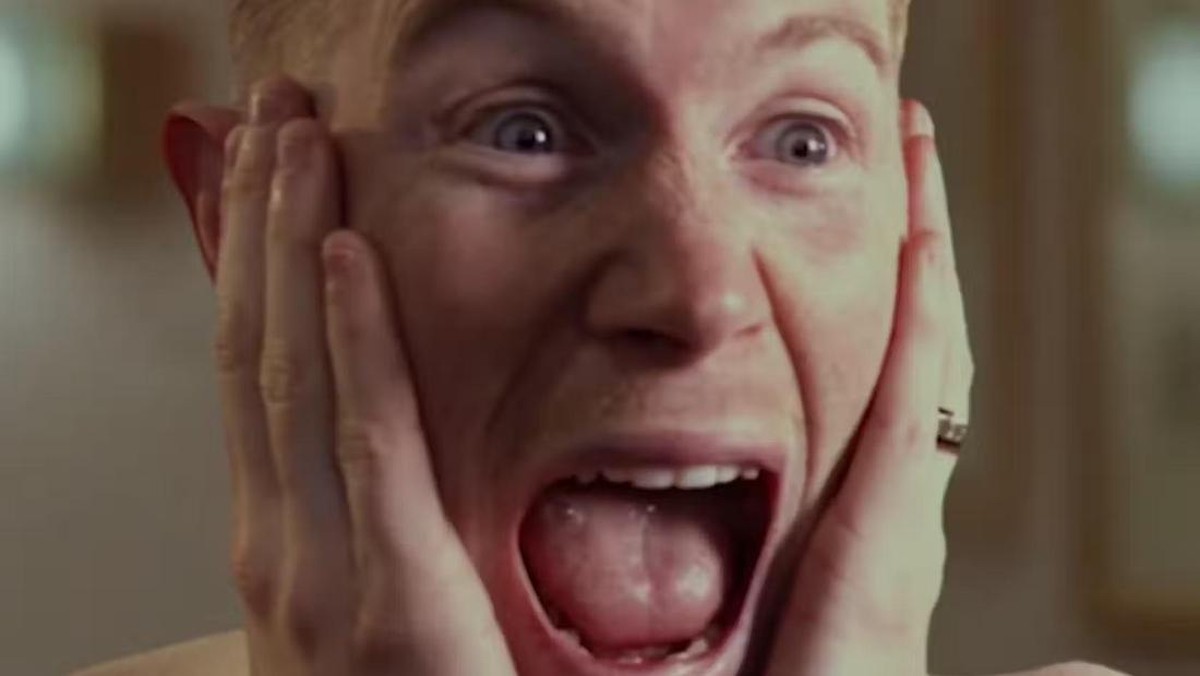 Kevin De Bruyne dalam reka adegan film Home Alone. Foto: Dok. Man City
