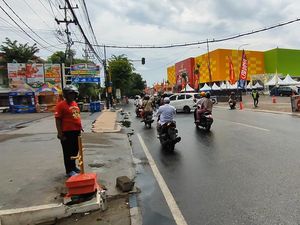 Polisi Cek CCTV Pelajar SMP Pasuruan Dipukul hingga Tewas Tabrak Pembatas Polisi Cek CCTV Pelajar SMP Pasuruan Dipukul hingga Tewas Tabrak Pembatas