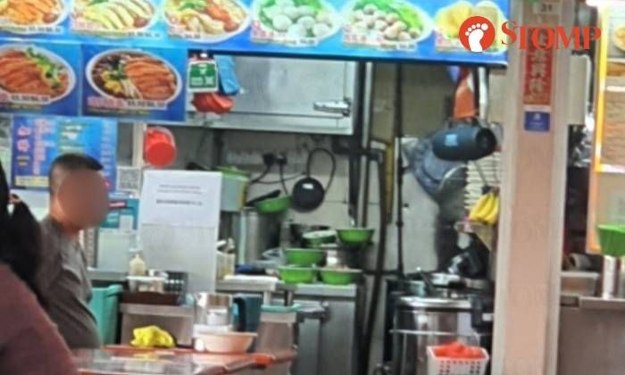 Minta Mangkuk Kosong di Kedai, Pria Ini Dikenal Biaya Tambahan