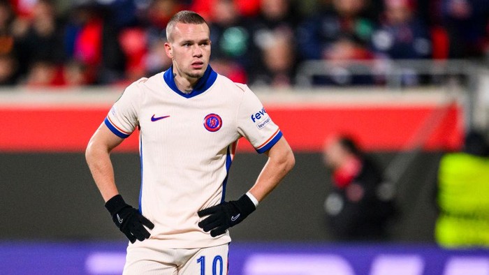 Myhailo Mudryk 28 November 2024, Baden-Württemberg, Heidenheim: Soccer: UEFA Europa Conference League, 1. FC Heidenheim - FC Chelsea, preliminary round, matchday 4, Voith-Arena. Chelseas Mykhaylo Mudryk reacts during the match. Photo: Tom Weller/dpa (Photo by Tom Weller/picture alliance via Getty Images)