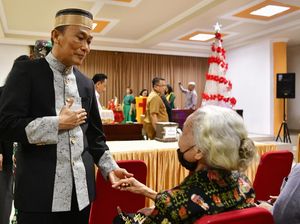 Pesan Damai Pj Gubernur Sulsel Zudan Arif Fakrulloh di Momen Natal 2024 Pesan Damai Pj Gubernur Sulsel Zudan Arif Fakrulloh di Momen Natal 2024
