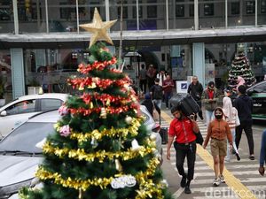 Video: Libur Natal 2024, Stasiun Pasar Senen Ramai Penumpang Video: Libur Natal 2024, Stasiun Pasar Senen Ramai Penumpang