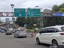 Video: Situasi Terkini Lalin di Simpang Gadog Arah Puncak