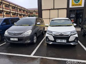 Ulah Andi Ibrahim Pakai Mobil Dinas UIN Makassar Buat Operasional Uang Palsu Ulah Andi Ibrahim Pakai Mobil Dinas UIN Makassar Buat Operasional Uang Palsu