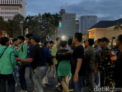 Video: Sempat Memanas, Demo Tolak PPN 12% di Jakpus Selesai