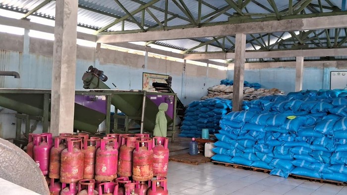 Gudang Garam Nasional di Indramayu Gudang Garam Nasional di Indramayu