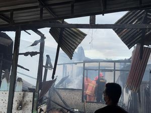 Rumah Warga Sikka Terbakar, Kerugian Capai Rp 400 Juta