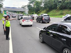 Kecelakaan Beruntun di Tol Bawen Libatkan 5 Kendaraan