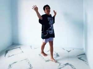 Ini Motif Lantai Rumah Mimi Peri yang Bikin Netizen Sadar Salah Pasang Keramik Ini Motif Lantai Rumah Mimi Peri yang Bikin Netizen Sadar Salah Pasang Keramik