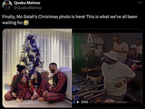 Meme Kocak Fans Rival Liverpool Sambut Gembira Foto Natal Mo Salah