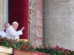 Paus Fransiskus Mulai Membaik, Dirawat Hampir 3 Pekan di RS Akibat Pneumonia