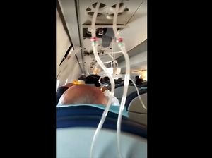 Video: Kepanikan Penumpang Sebelum Pesawat Azerbaijan Jatuh