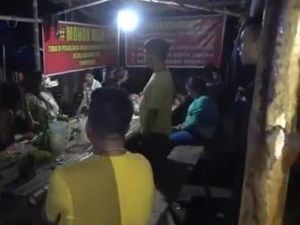 Video: Momen Polisi Razia Kafe di Hutan Maros, Musnahkan Miras Ballo Video: Momen Polisi Razia Kafe di Hutan Maros, Musnahkan Miras Ballo
