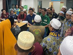 380 Jemaah Umrah Sumsel Terlantar Berjam-jam di Bandara SMB II 380 Jemaah Umrah Sumsel Terlantar Berjam-jam di Bandara SMB II