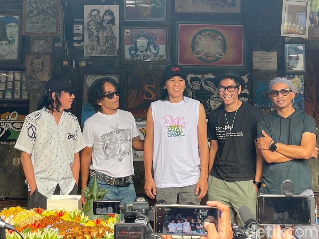 Video: Antusias Slankers Jelang Konser Slank 41 Tahun