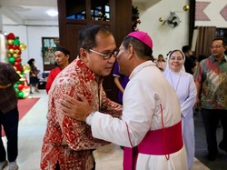 Danny Rajut Kebersamaan dengan Keuskupan Agung Makassar di Momen Natal