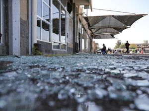 Bandara Utama Yaman Lumpuh, Pesawat Hancur Usai Serangan Udara Israel Bandara Utama Yaman Lumpuh, Pesawat Hancur Usai Serangan Udara Israel