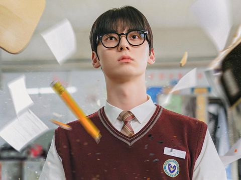 Hwang Min-Hyun dalam drama Korea Study Group (2025). (tving)