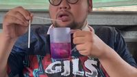 Fico Fachriza si Paling Doyan Nongkrong di Warung Kopi