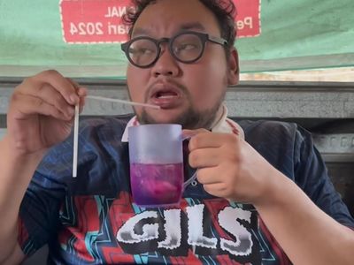 Fico Fachriza si Paling Doyan Nongkrong di Warung Kopi