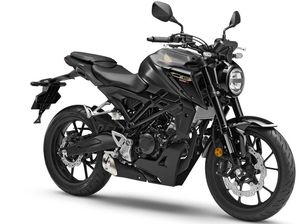Tampang Honda CB125R yang Harganya Bikin Geleng-geleng Kepala Tampang Honda CB125R yang Harganya Bikin Geleng-geleng Kepala