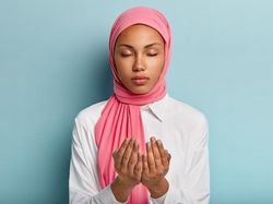 Doa Zakat Fitrah Ramadhan Lengkap: Arab, Latin, dan Artinya