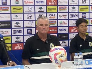 Mazola Junior Tegaskan Tetap Nakhodai PSS Sleman di Putaran Kedua