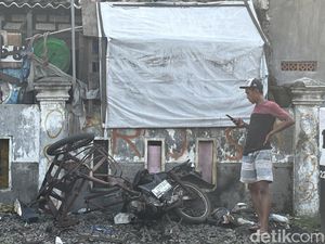 2 Orang Tewas-1 Luka Berat Tertabrak Kereta Api di Asemrowo Surabaya