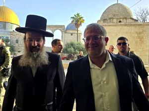 Video: Momen Menteri Israel Doa di Kompleks Masjid Al Aqsa