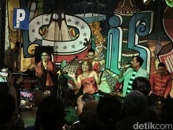 Penampilan Pecah OWAH Gerr Band Rayakan Ultah ke-12 di Gatsu Solo