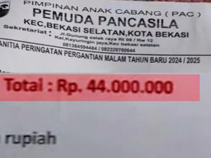 Video: Viral Ormas di Bekasi Minta Anggaran Tahun Baru Rp 44 Juta Video: Viral Ormas di Bekasi Minta Anggaran Tahun Baru Rp 44 Juta