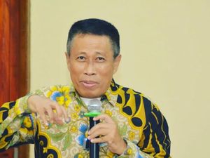 Annar Sampetoding Pencetus-Pemodal Sindikat Uang Palsu UIN Alauddin Annar Sampetoding Pencetus-Pemodal Sindikat Uang Palsu UIN Alauddin
