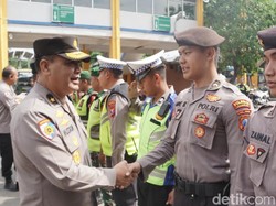 Itwasum Polri Supervisi Operasi Lilin Semeru 2024 di Terminal Purabaya
