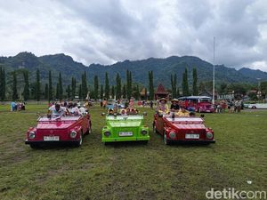 Tarif Tak Naik! Yuk Liburan Akhir Tahun Naik VW Keliling Borobudur Tarif Tak Naik! Yuk Liburan Akhir Tahun Naik VW Keliling Borobudur
