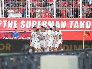 Persija Jadi Tim Pertama yang Menang di Kandang Malut United Persija Jadi Tim Pertama yang Menang di Kandang Malut United