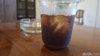 Slurrp! Segarnya Racikan Kopi Khas Bogor dari Toko Kopi Berusia 1 Abad