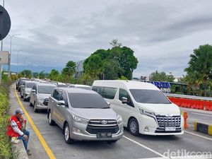 8 Ribu Kendaraan Masuk Malang dari Exit Tol Singosari Saat Libur Nataru 2025 8 Ribu Kendaraan Masuk Malang dari Exit Tol Singosari Saat Libur Nataru 2025