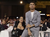 Tiba-tiba Pamer Cincin, Ronaldo dan Georgina Disebut Resmi Menikah