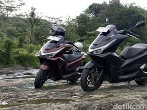 Indikator Bensin Honda PCX 160 Kedip-kedip, Sisa Berapa Liter? Indikator Bensin Honda PCX 160 Kedip-kedip, Sisa Berapa Liter?