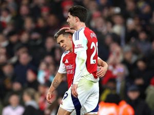 Dear Arsenal, Bisakah Tiru Cara Man City Rebut Gelar Premier League?