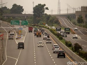 GT KM 149 A dan 151 A Gedebage Ramai Dilalui Pengendara GT KM 149 A dan 151 A Gedebage Ramai Dilalui Pengendara