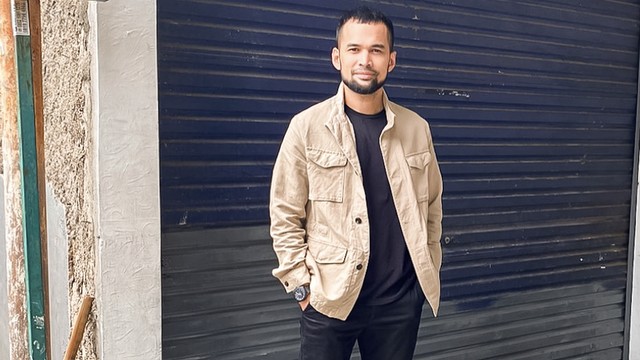 Highlight Dunia Hiburan InsertLive : Tengku Wisnu Terancam Gagal Naik Haji gegara Visa Furoda Tak Kunjung Keluar