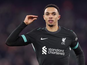 Isyarat Masa Depan Trent di Balik Selebrasi Gol ke Gawang West Ham